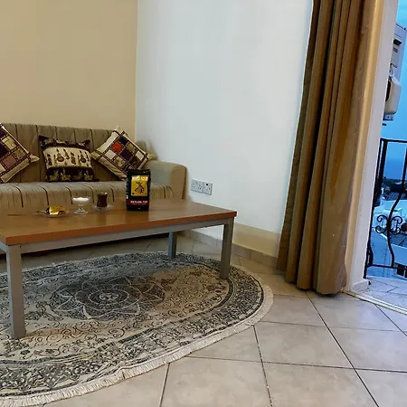Denize Yakin Ve Sessiz Cift Kisilik Appartement